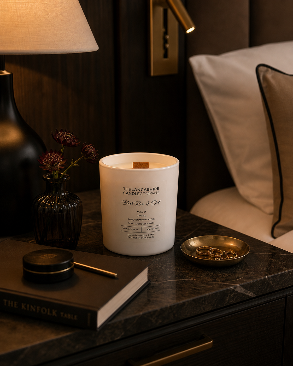 Black Rose & Oud Scented Candle